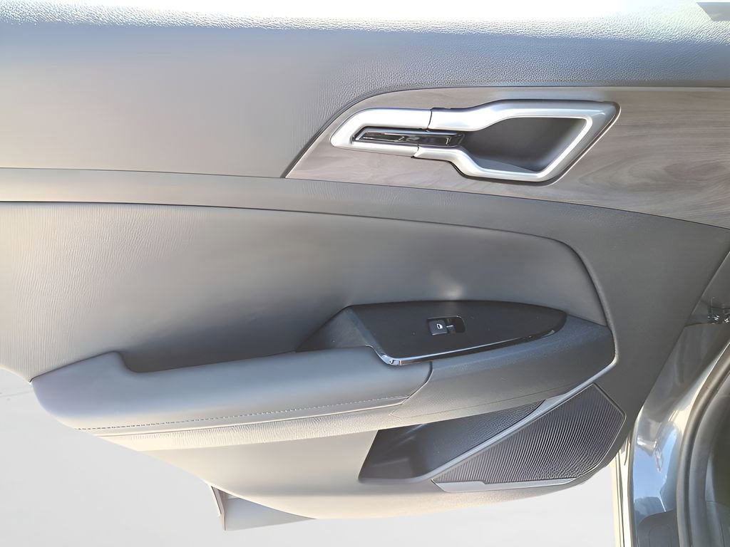 Used 2023 Kia Sportage X-Line image 6