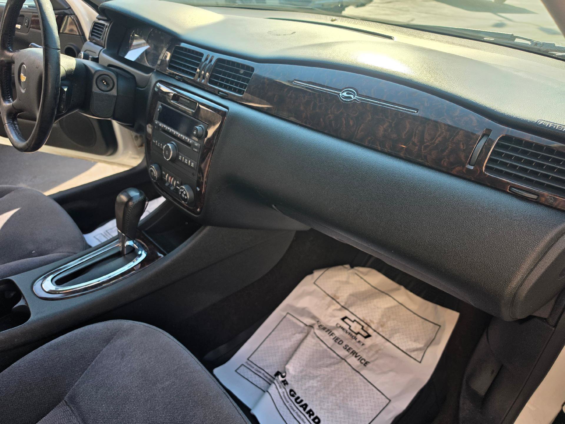 Used 2012 Chevrolet Impala LT w/ LT Sunroof Package FWD image 13