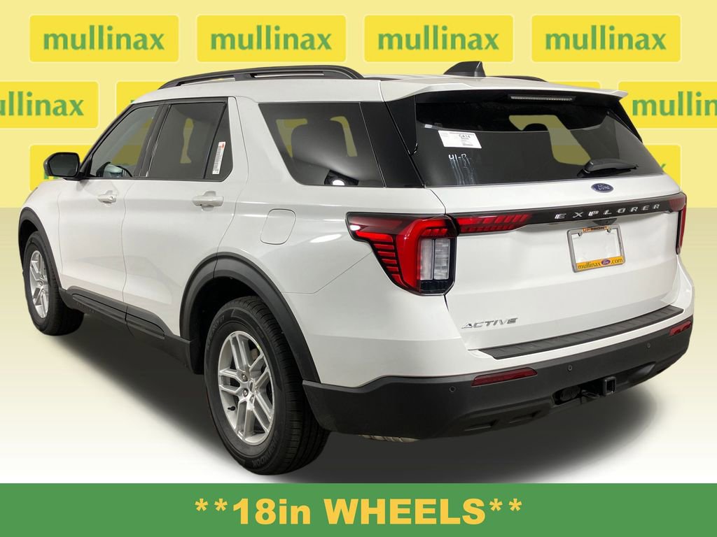 New 2026 Ford Explorer Active RWD image 9