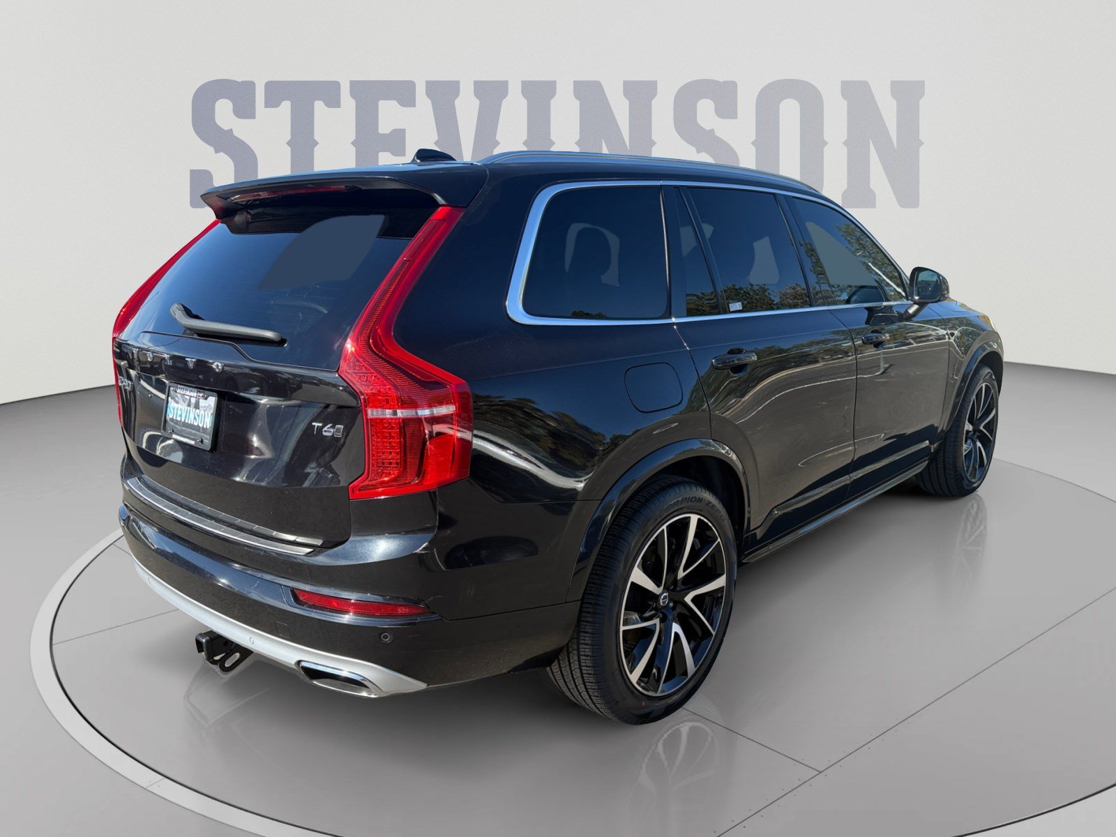Used 2020 Volvo XC90 T6 Momentum AWD/4WD image 5