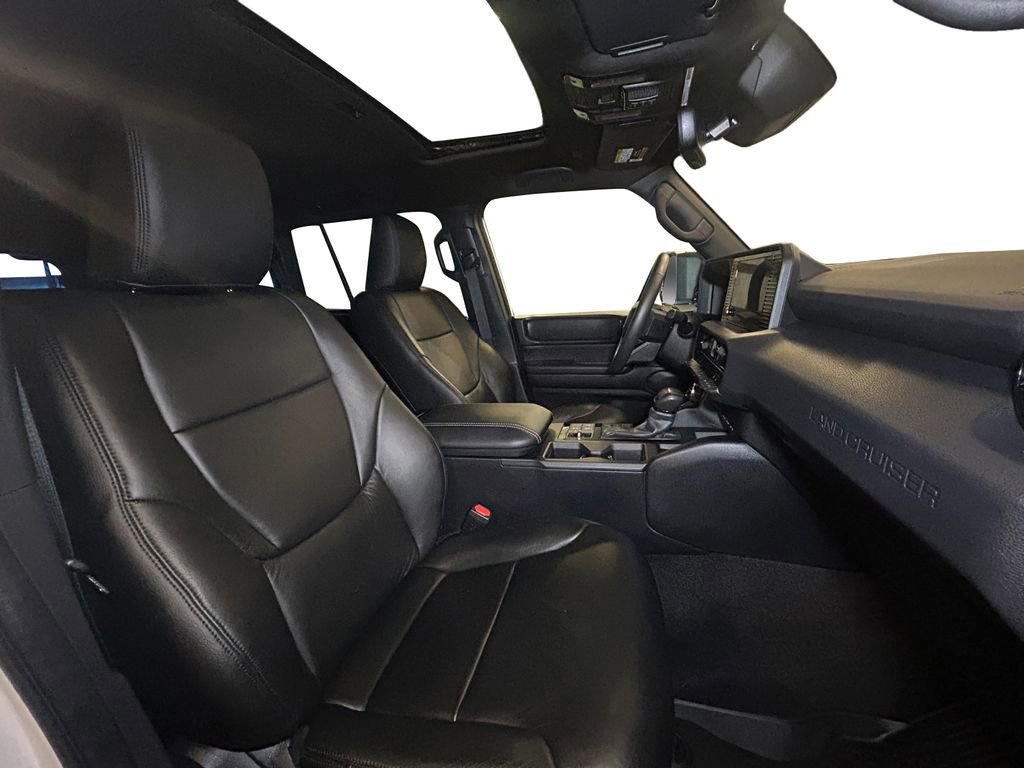 Used 2025 Toyota Land Cruiser 1958 image 15