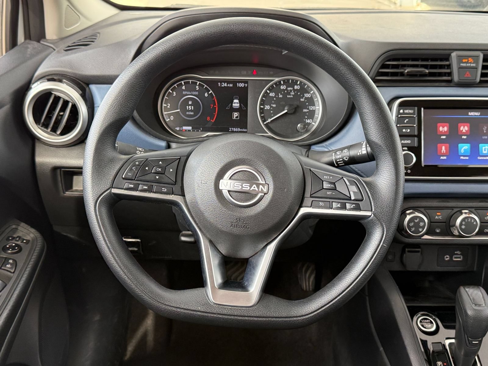 Used 2025 Nissan Versa SV FWD image 23