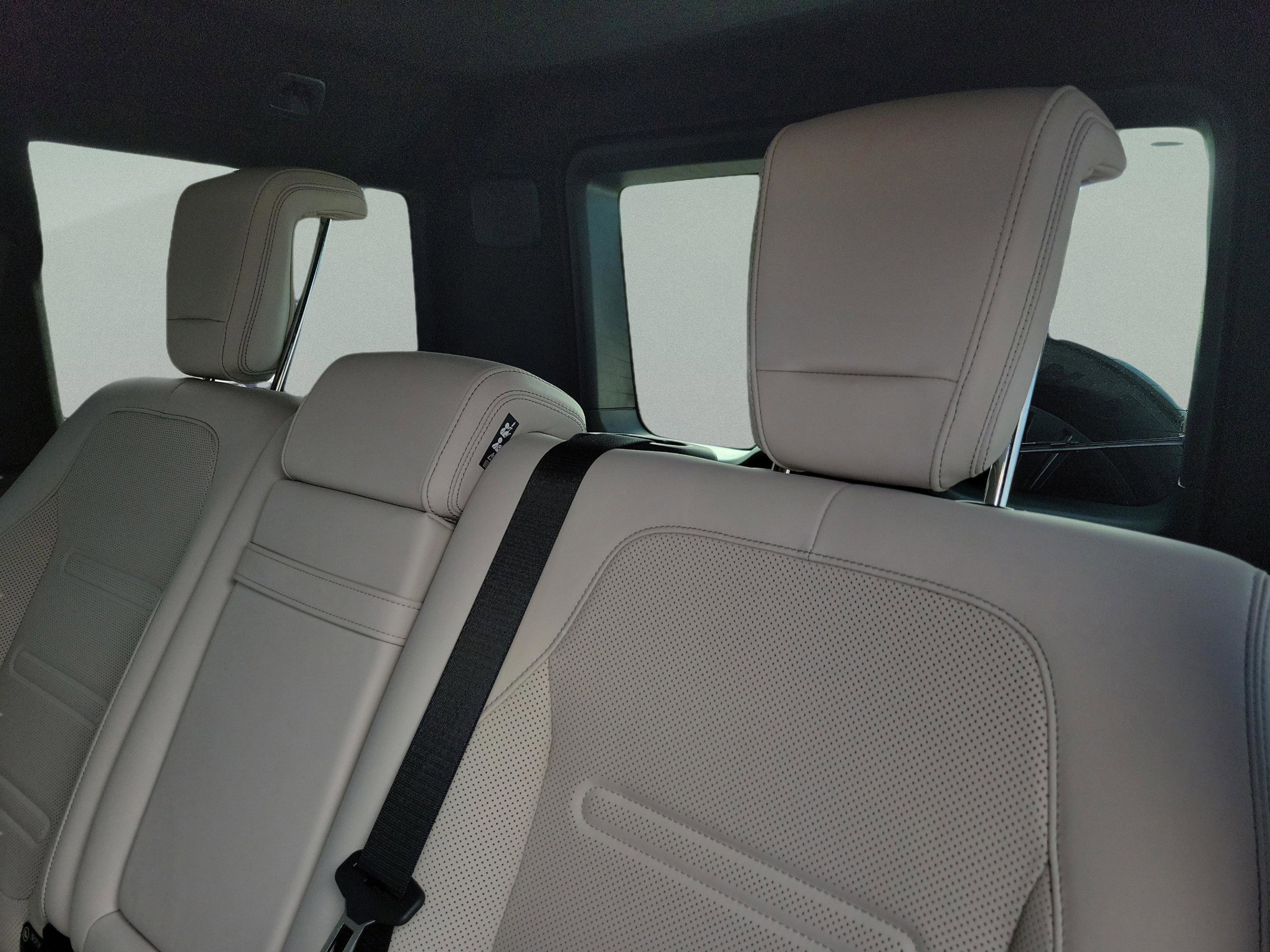 Certified 2025 Mercedes-Benz G 550 image 6