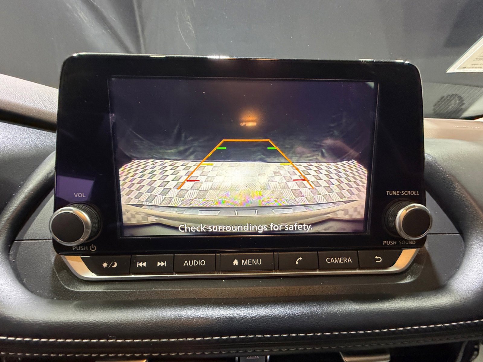 Used 2022 Nissan Rogue SV image 29