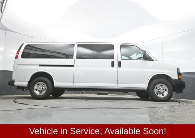 Used 2024 Chevrolet Express 3500 LS RWD image 40
