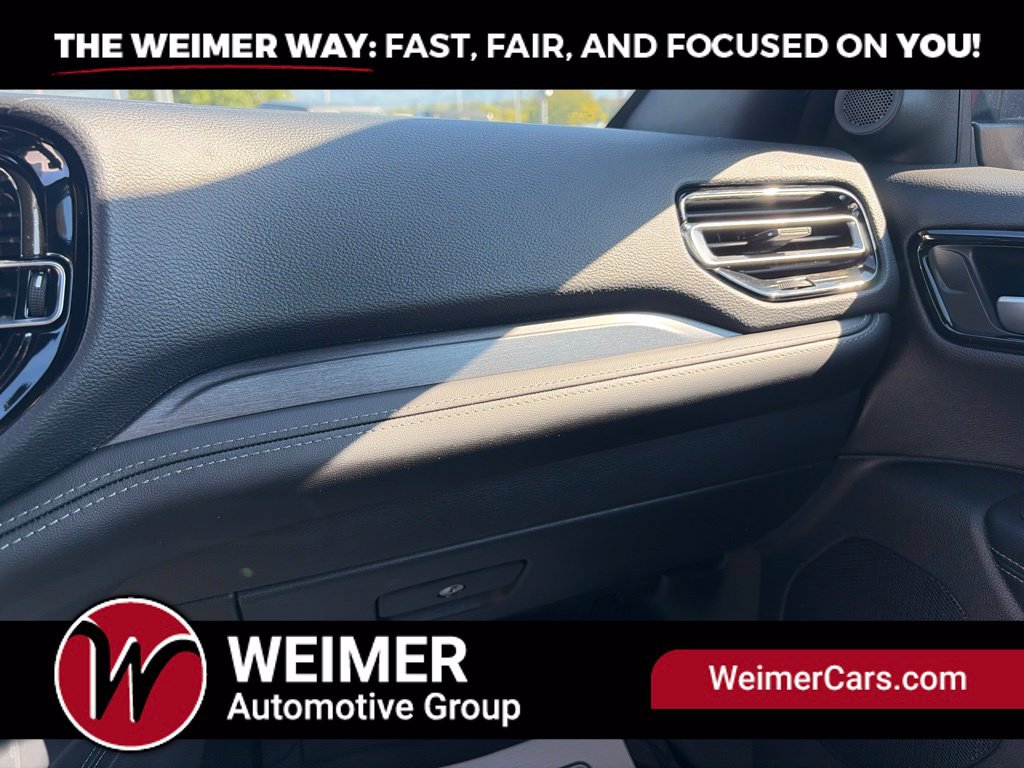 Used 2023 Dodge Durango SXT Launch Edition AWD/4WD image 26