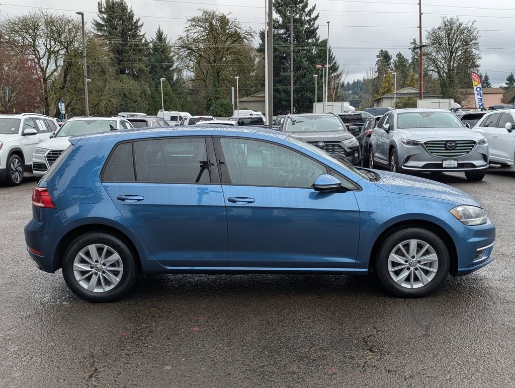 Used 2019 Volkswagen Golf S image 6