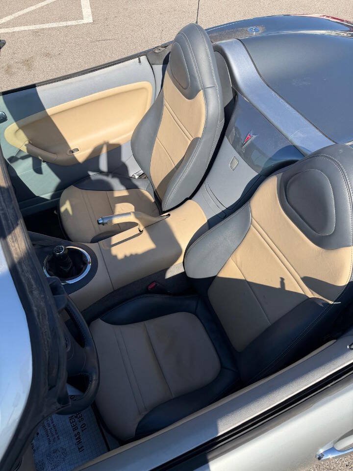 Used 2006 Pontiac Solstice Convertible w/ Premium Package RWD image 47