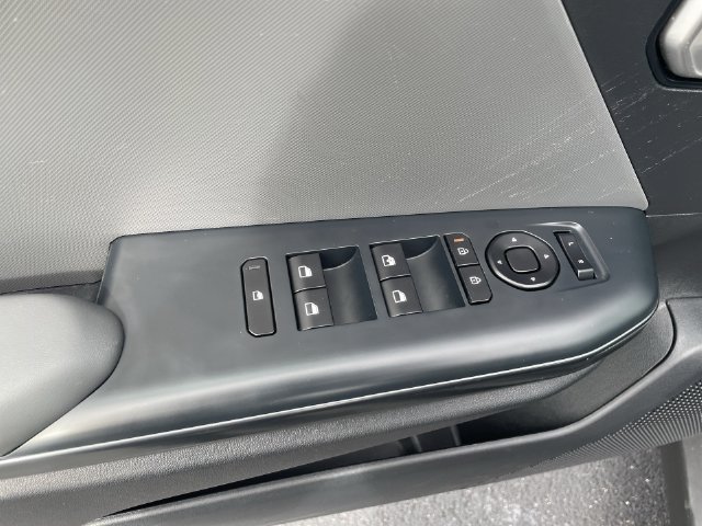 Used 2025 Kia K4 FWD image 15