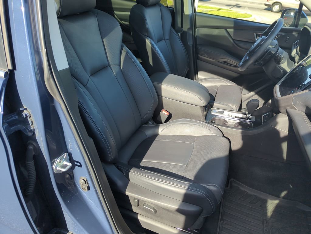 Certified 2023 Subaru Ascent Limited w/ Technology Package image 39