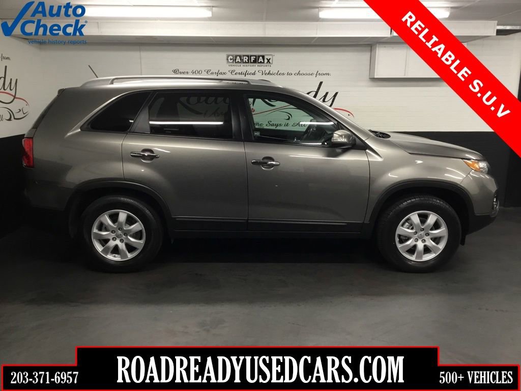 Used 2013 Kia Sorento LX w/ Convenience Pkg image 1