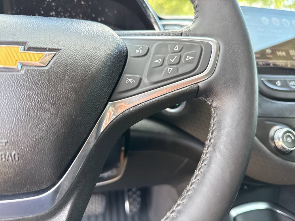 Used 2018 Chevrolet Malibu LT FWD image 16