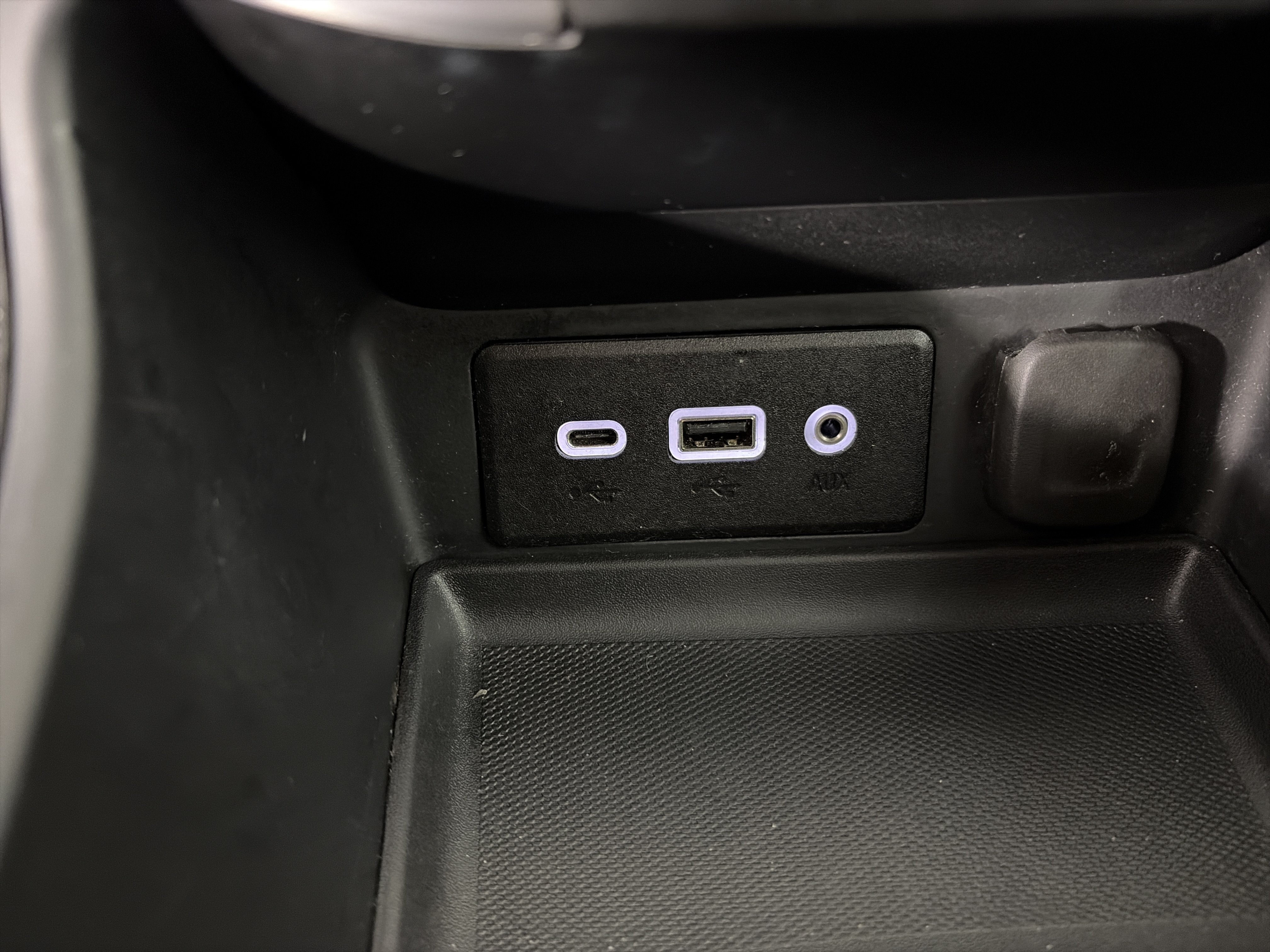 Used 2024 GMC Terrain SLE AWD/4WD image 24