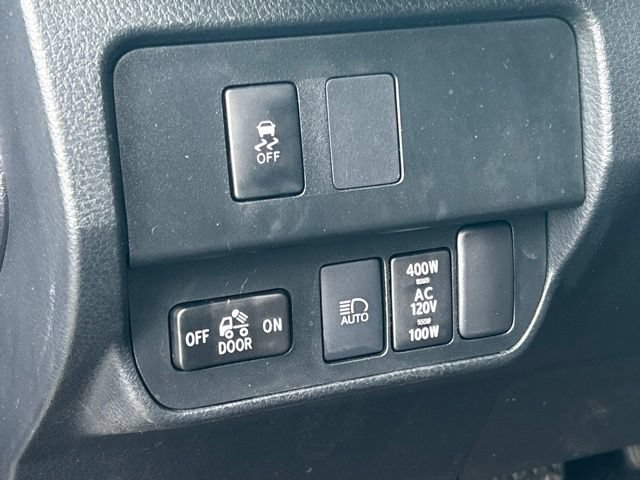 Used 2021 Toyota Tacoma TRD Sport AWD/4WD image 27