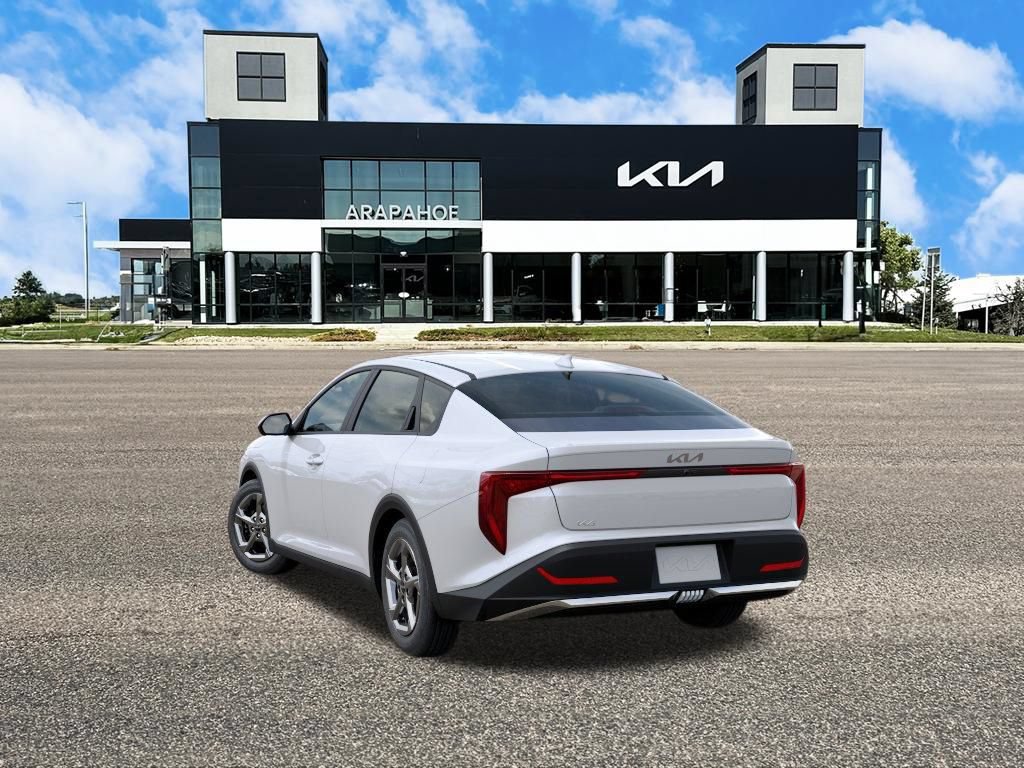 New 2026 Kia K4 FWD image 4