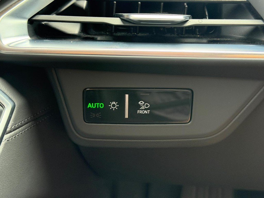 Used 2023 Audi e-tron GT Prestige w/ Prestige Package AWD/4WD image 16