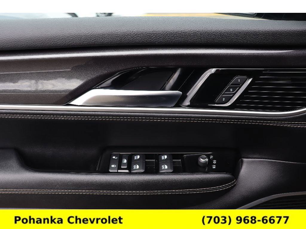 Used 2024 Jeep Wagoneer 4WD w/ Premium Group I image 28