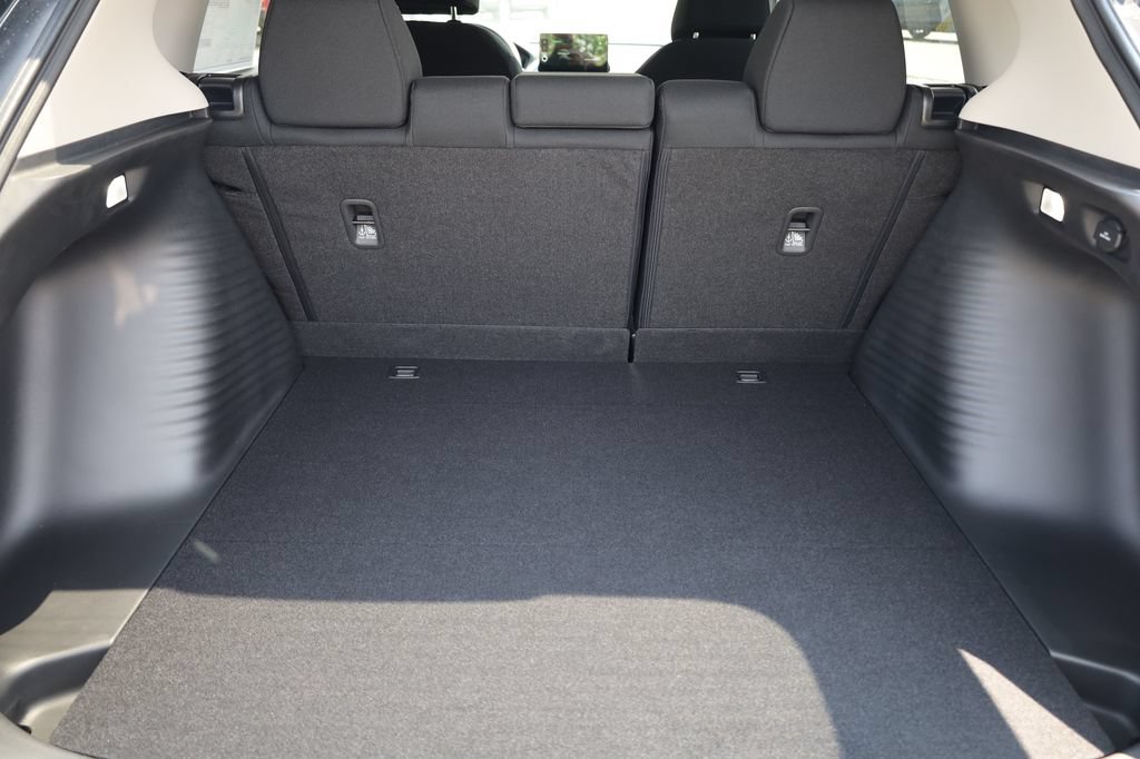 New 2027 Honda HR-V LX image 9