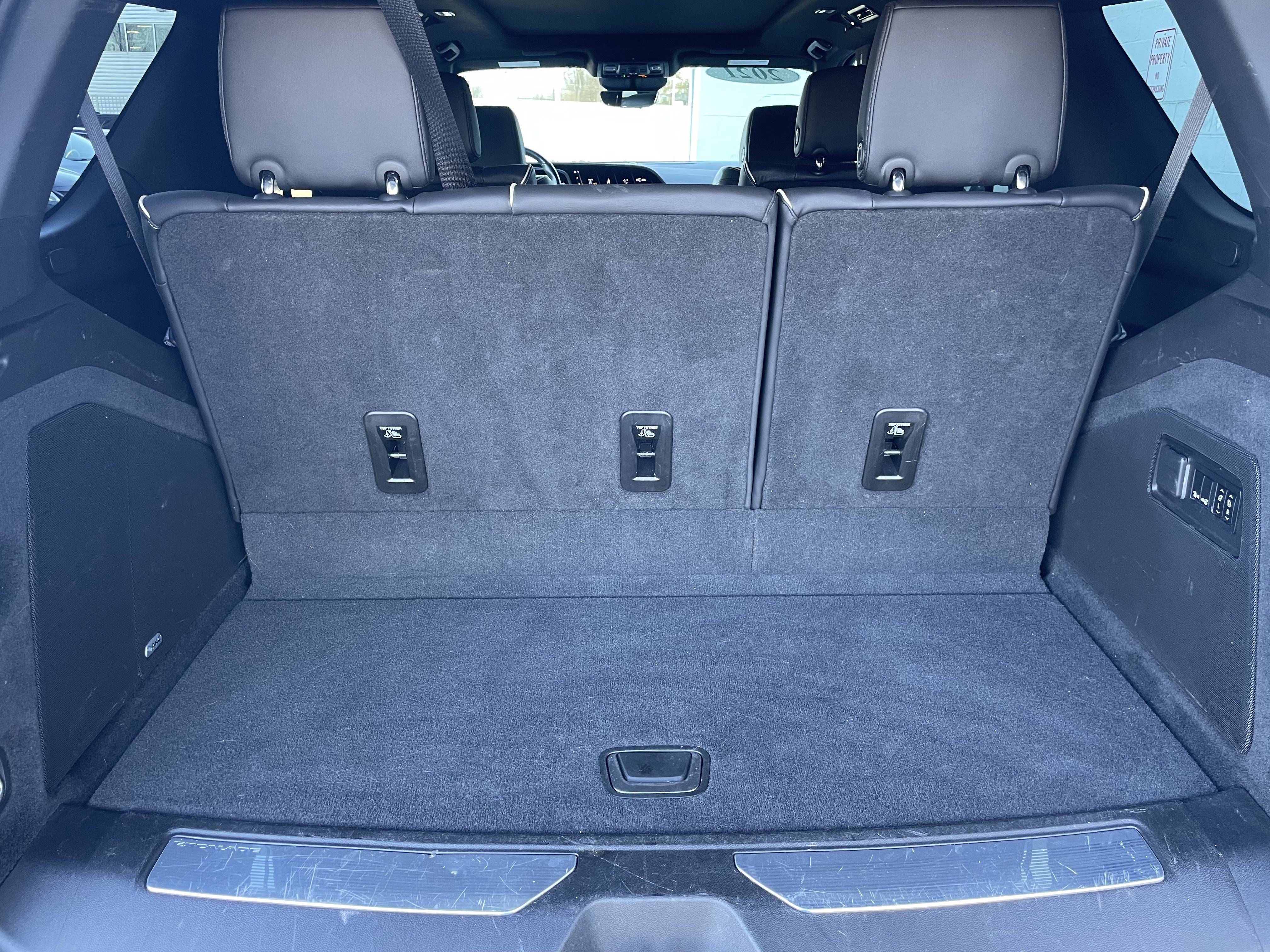 Used 2021 Cadillac Escalade Sport image 39