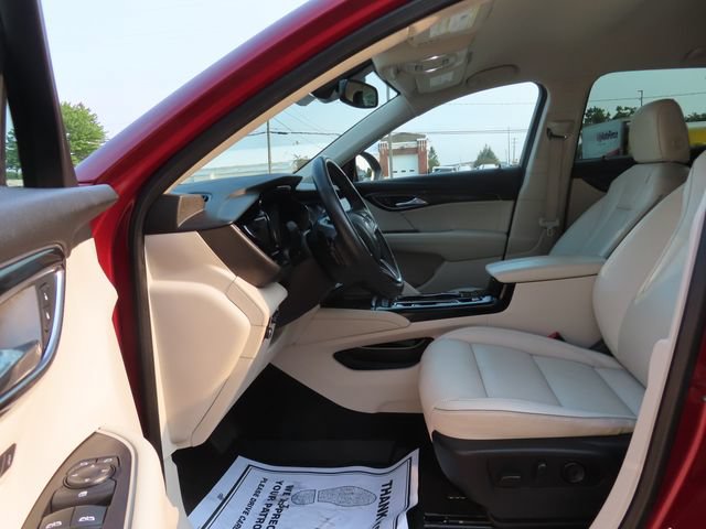 Used 2021 Buick Envision Essence w/ Technology Package I AWD/4WD image 18
