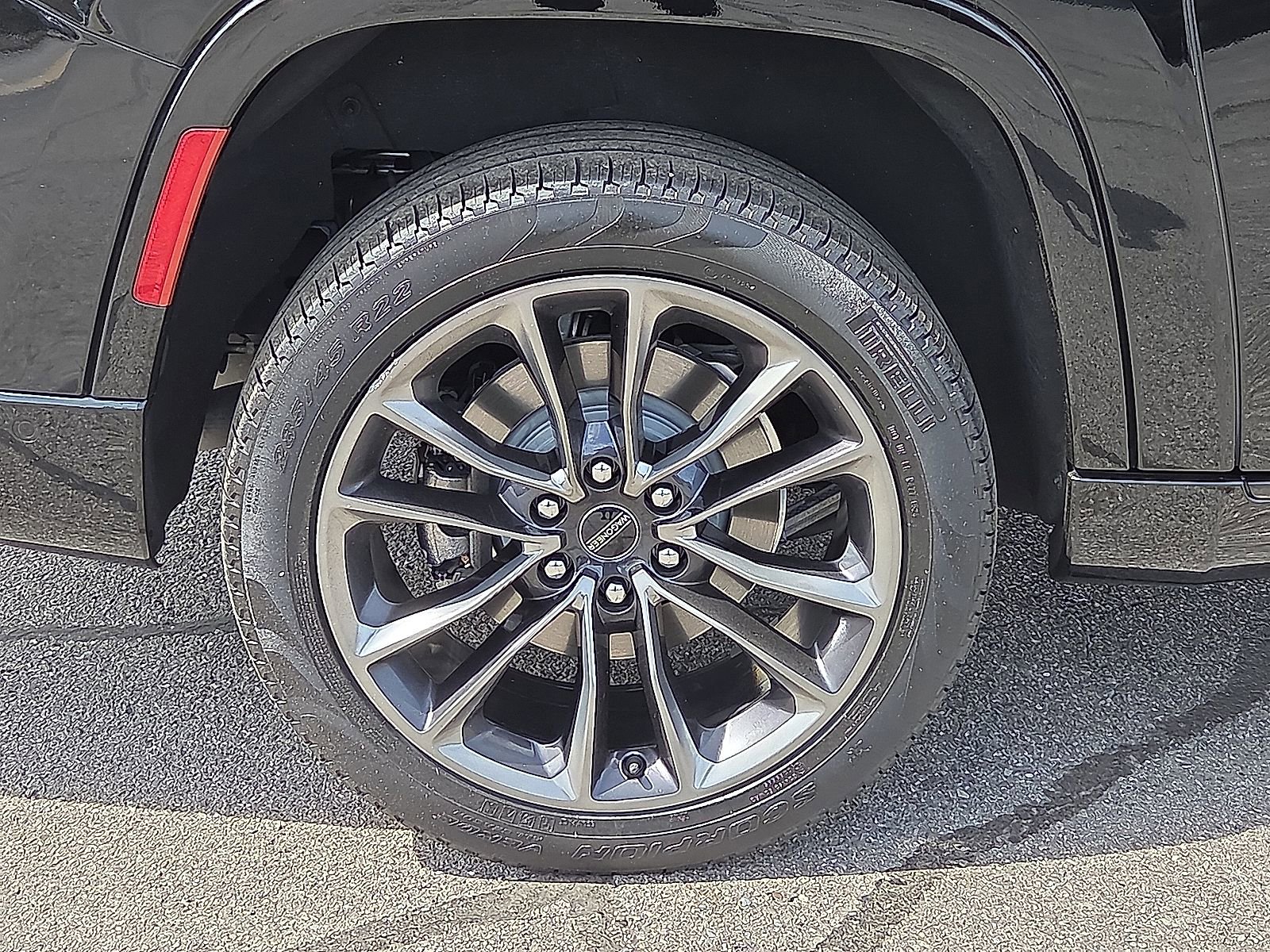 Used 2024 Jeep Grand Wagoneer L Series II w/ Quick Order Packagew 28T image 7