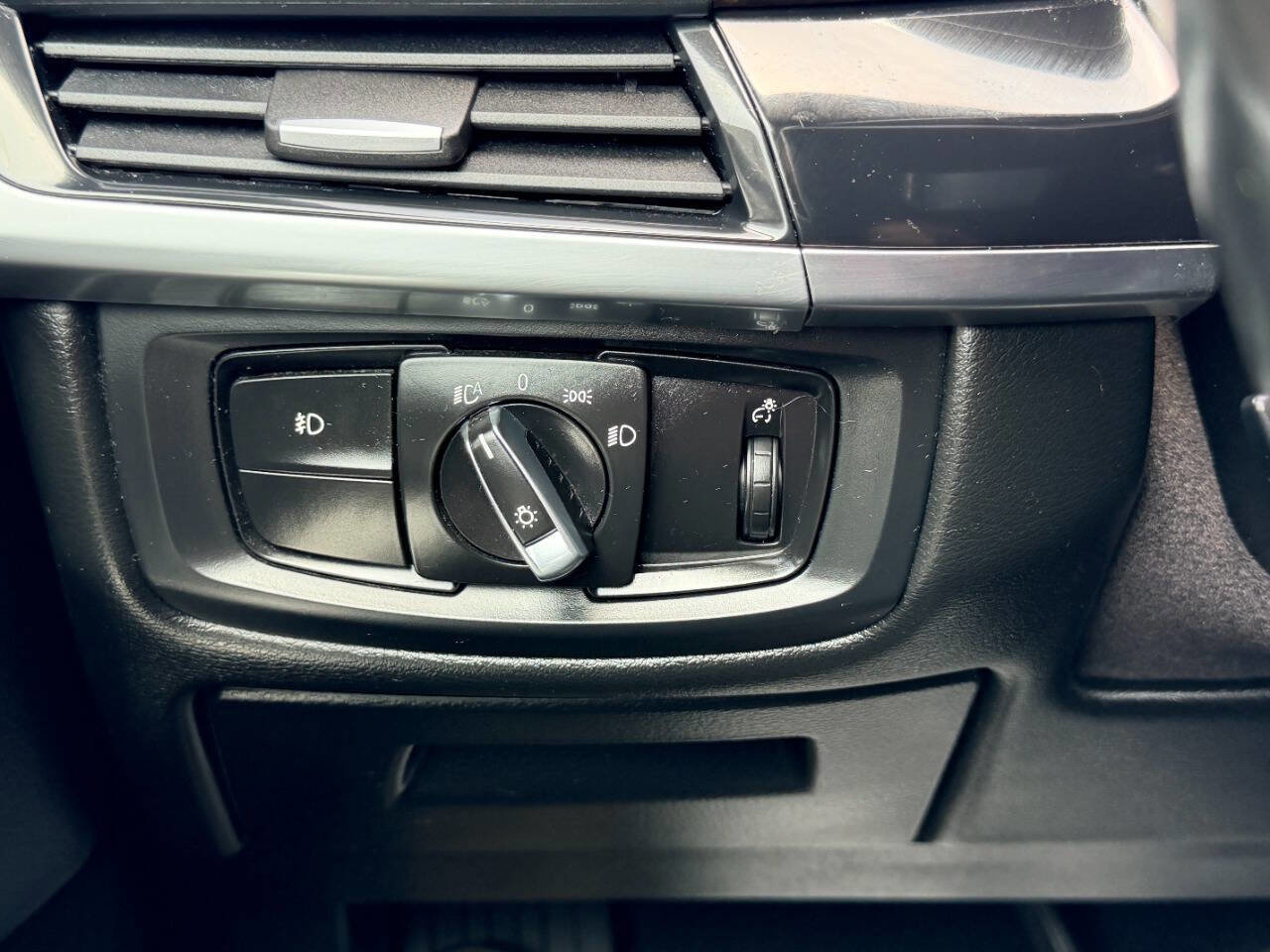 Used 2018 BMW X5 xDrive50i AWD/4WD image 35