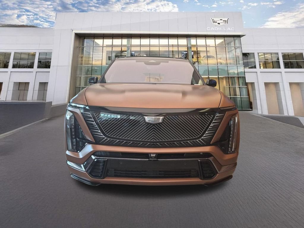 New 2027 Cadillac Vistiq Platinum AWD/4WD image 2