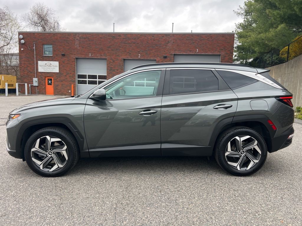 Used 2022 Hyundai Tucson SEL w/ Convenience + Premium Package AWD/4WD image 2