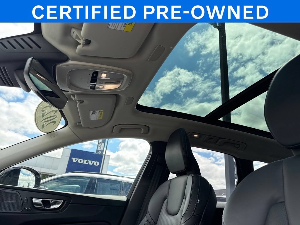 Certified 2023 Volvo XC60 T8 Ultimate AWD/4WD image 15