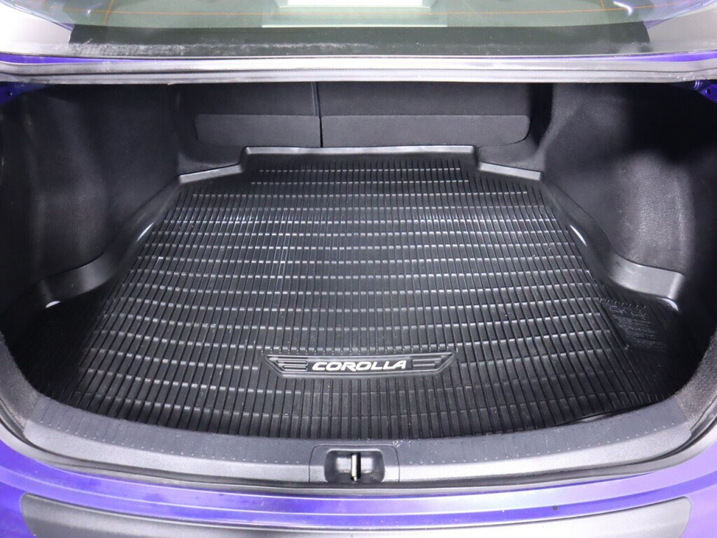 Used 2020 Toyota Corolla SE FWD image 31
