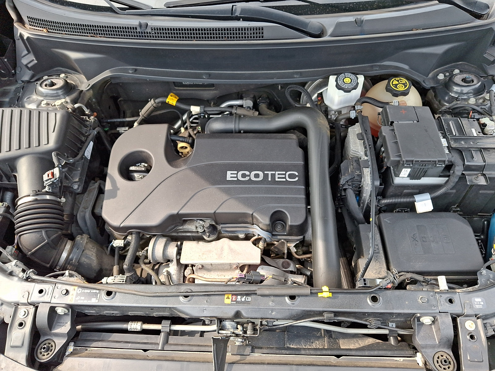 Certified 2018 Chevrolet Equinox LT FWD image 26