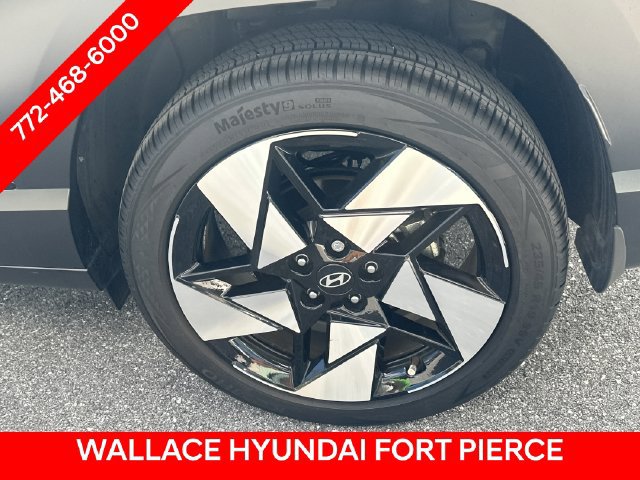 Used 2025 Hyundai Kona Limited FWD image 14