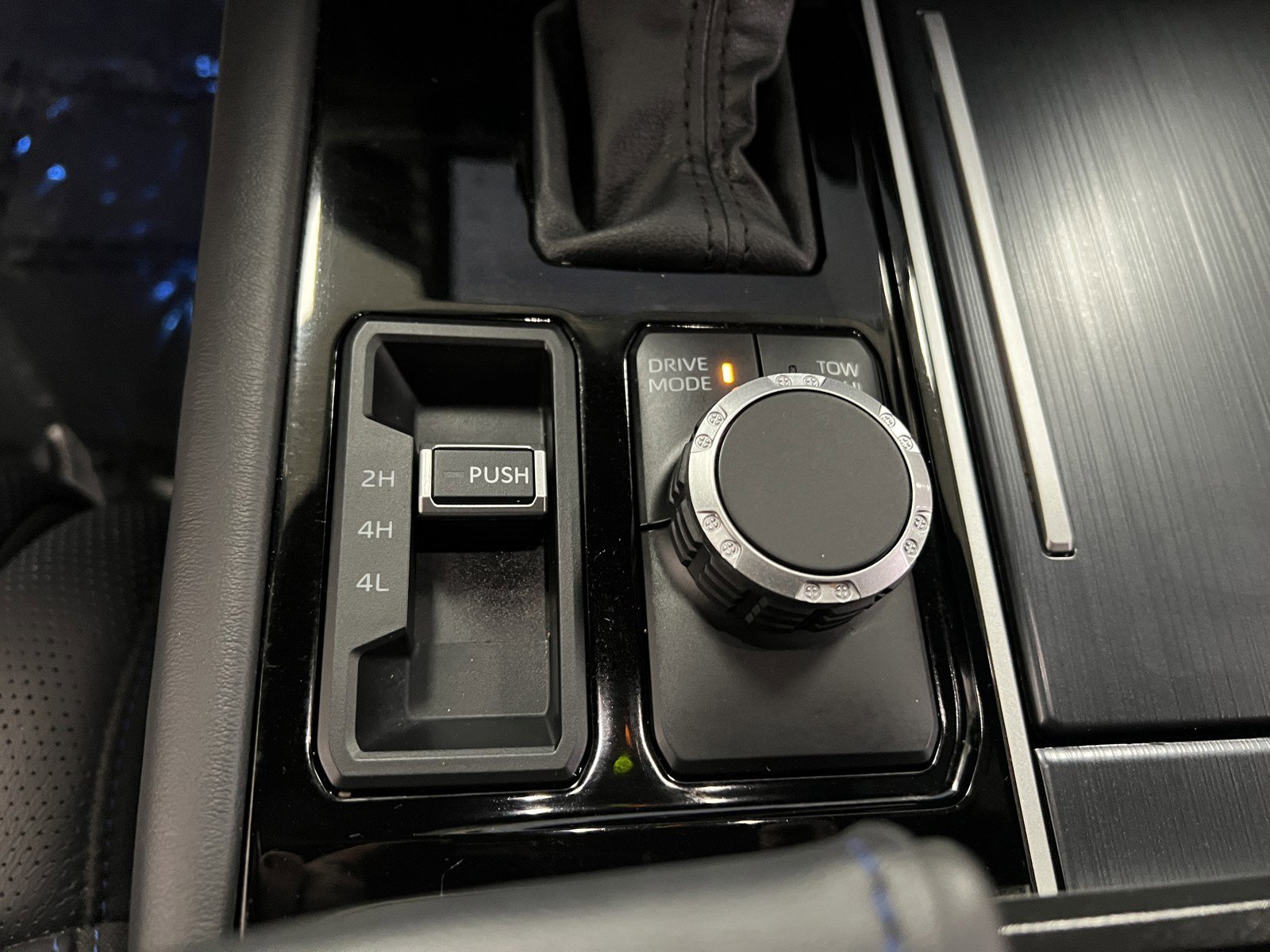 Used 2024 Toyota Tundra Platinum image 19