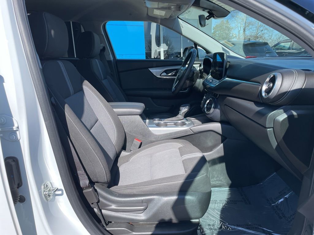 Used 2024 Chevrolet Blazer LT image 24