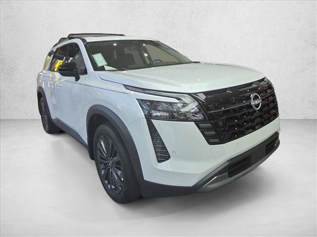 New 2026 Nissan Pathfinder SL w/ SL Premium Package FWD image 6