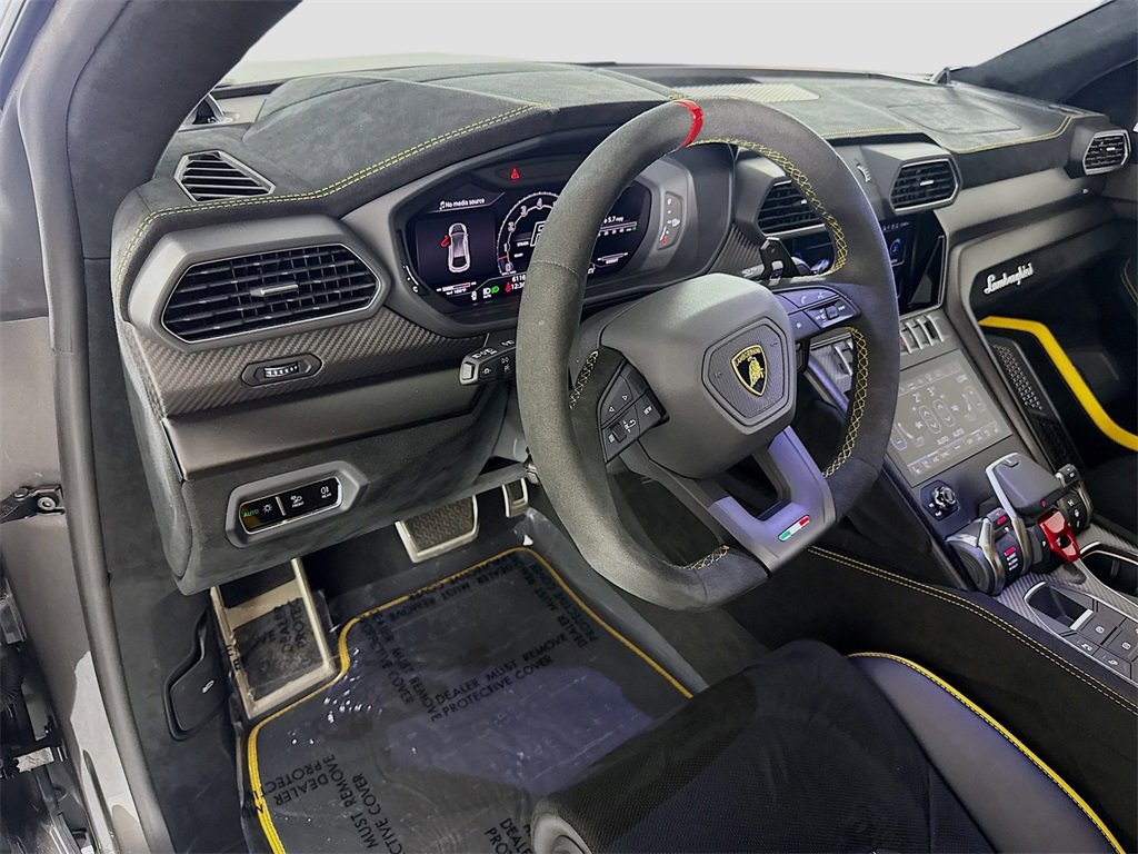 Used 2024 Lamborghini Urus Performante image 9
