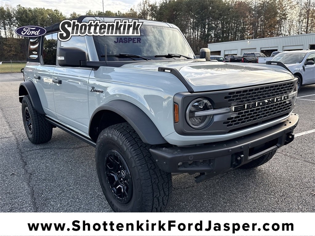 Used 2021 Ford Bronco Badlands image 1