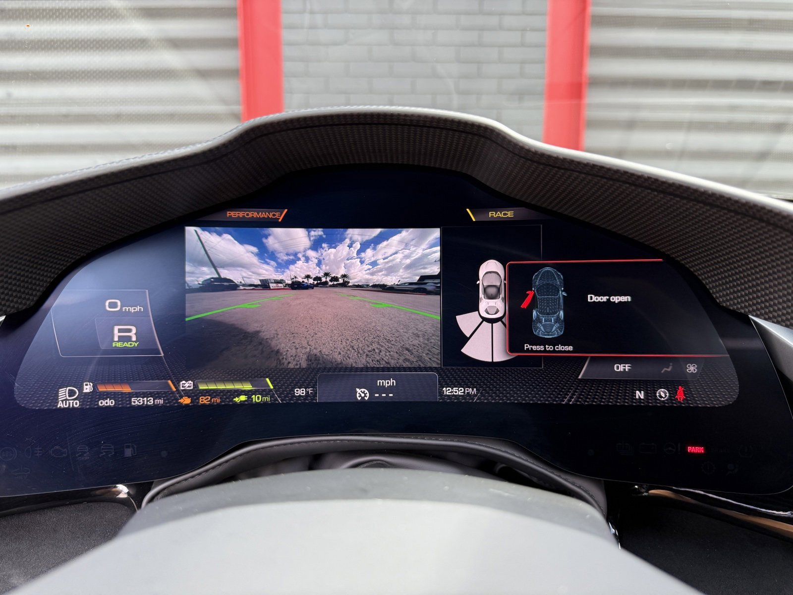 Used 2023 Ferrari SF90 Stradale image 32