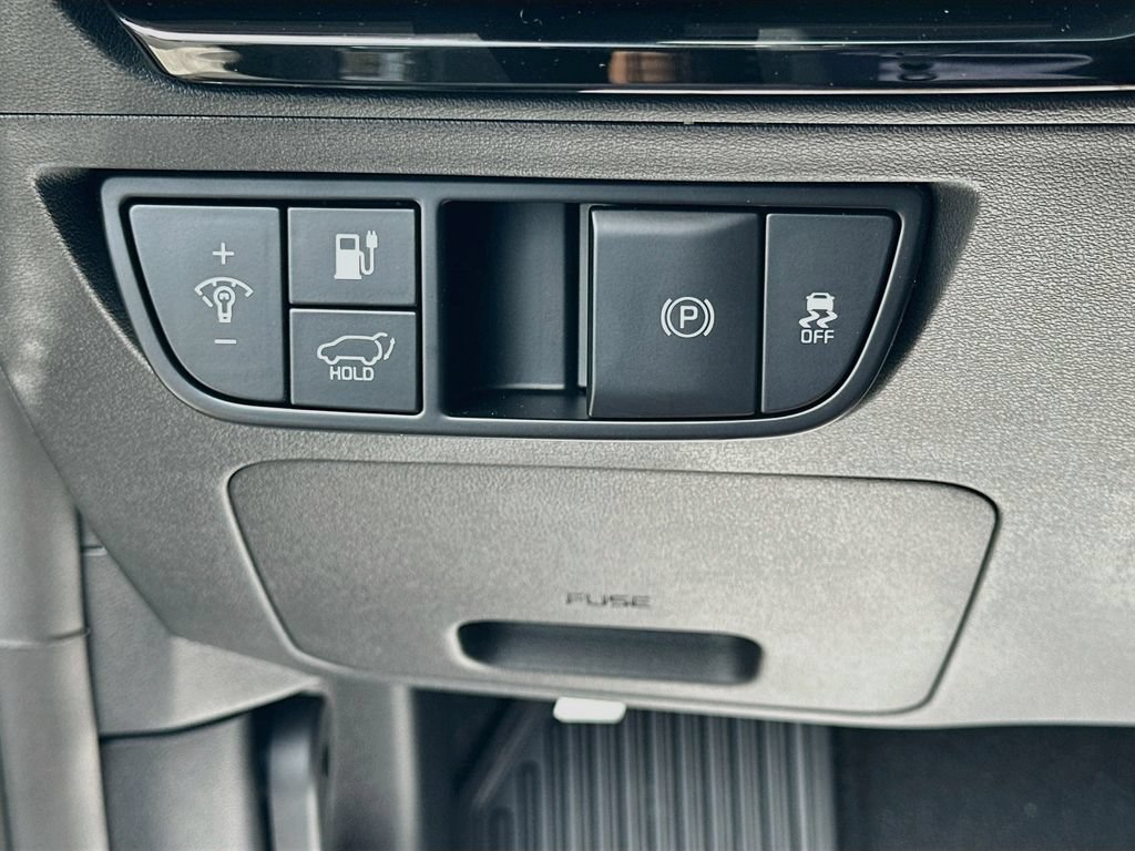 New 2026 Kia EV6 Wind RWD image 10