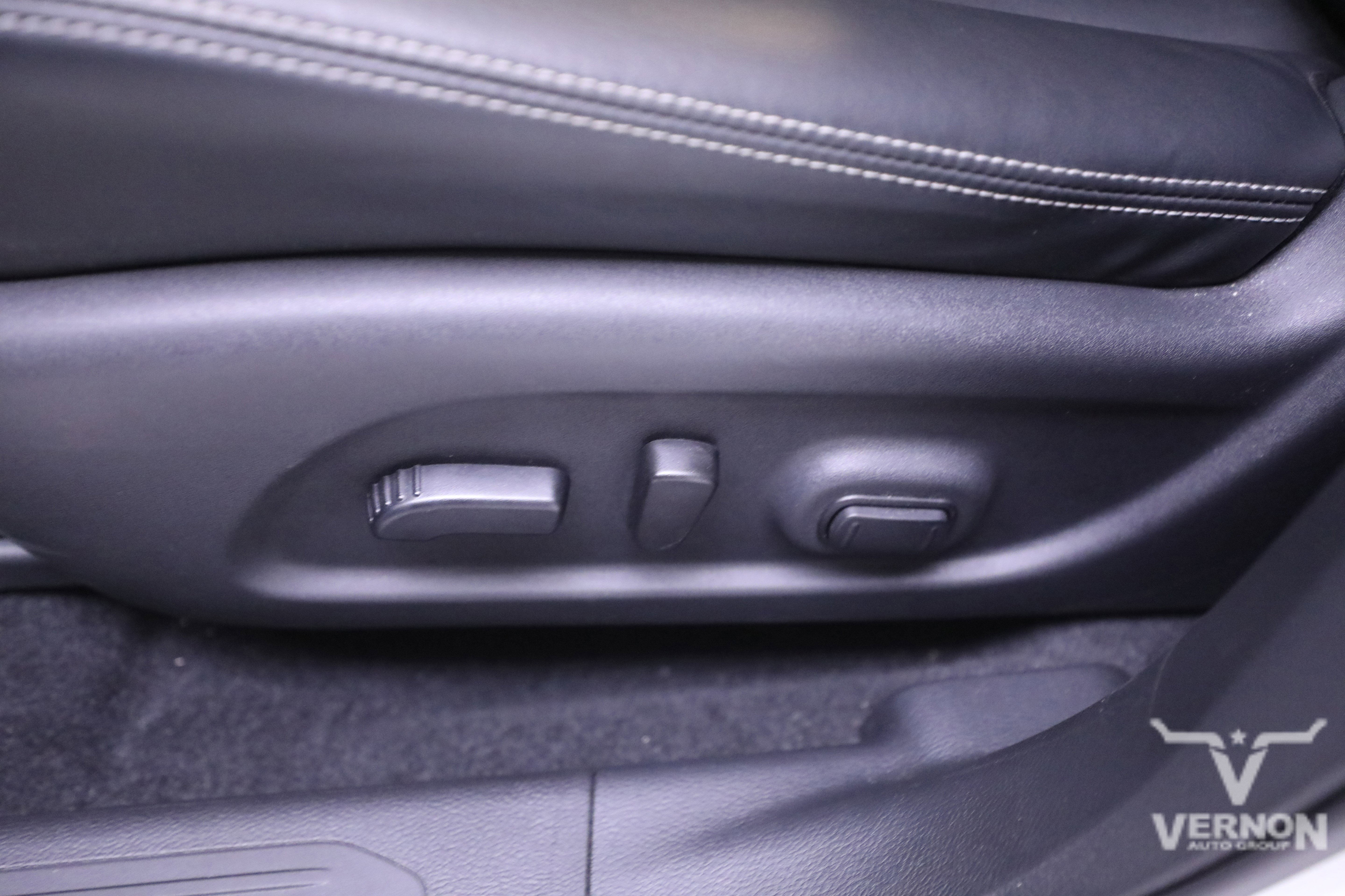 Used 2023 Nissan Murano SV w/ SV Midnight Edition Package image 14