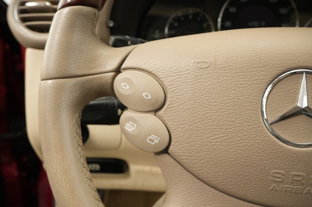 Used 2004 Mercedes-Benz CLK 320 Cabriolet image 52