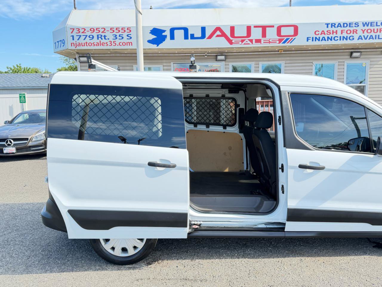 Used 2022 Ford Transit Connect XL FWD image 41
