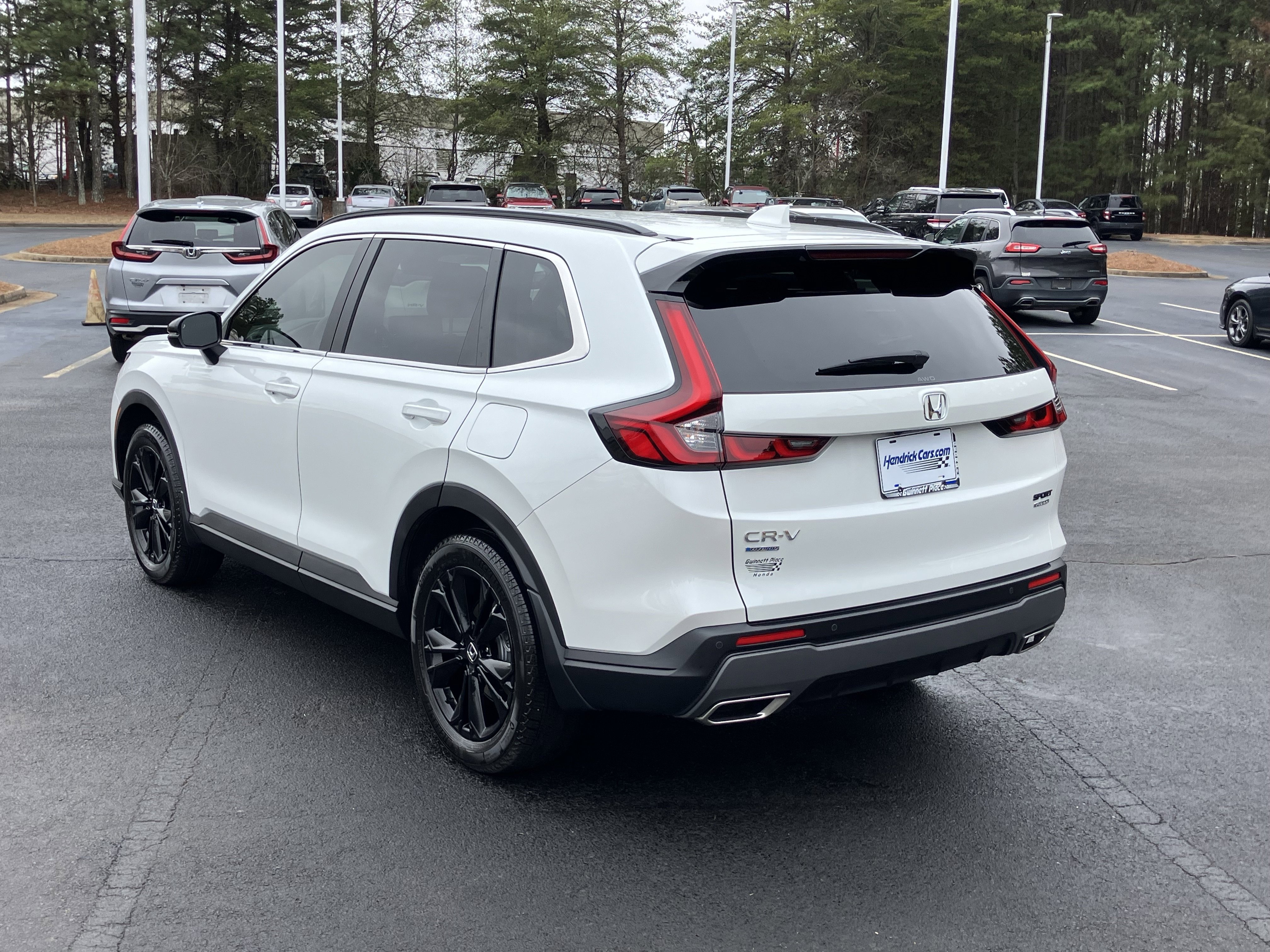 Used 2024 Honda CR-V Sport Touring image 8