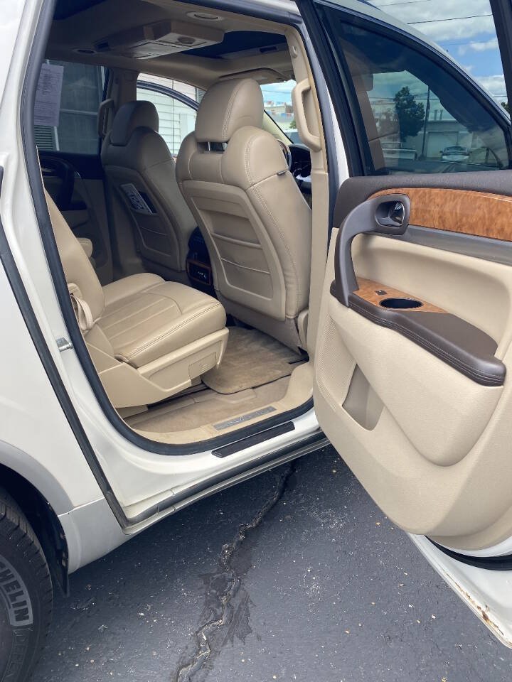 Used 2008 Buick Enclave CXL w/ Entertainment Package #2 AWD/4WD image 8