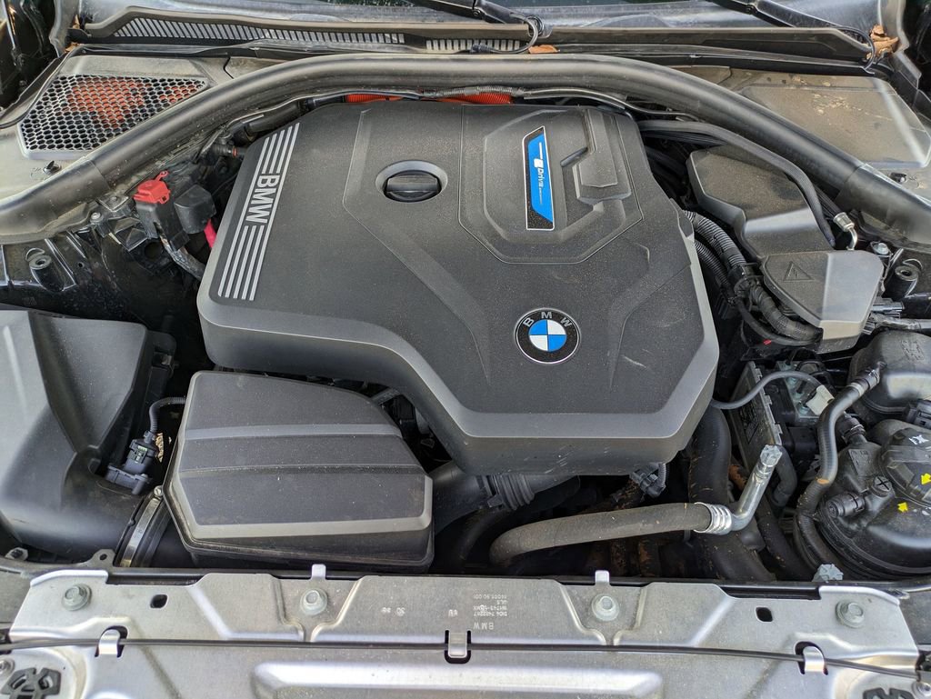 Used 2023 BMW 330e 330e iPerformance w/ Driving Assistance Package image 9