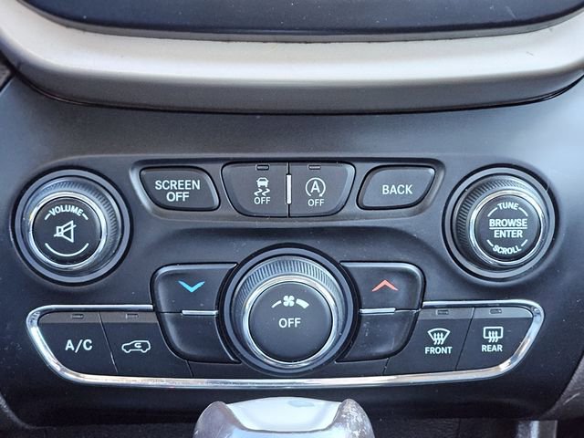 Used 2015 Jeep Cherokee Trailhawk w/ Leather Interior Group image 24