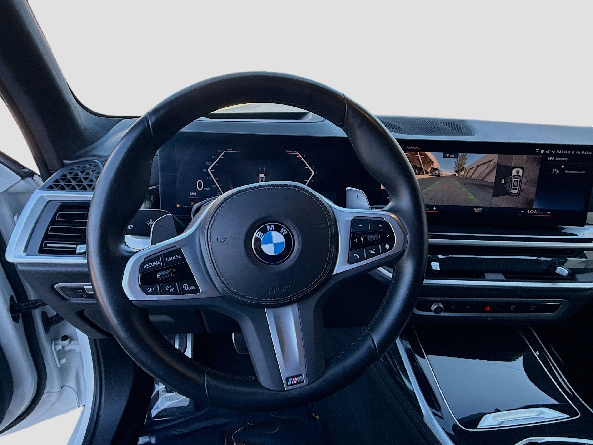 Used 2023 BMW X7 xDrive40i w/ M Sport Package image 10