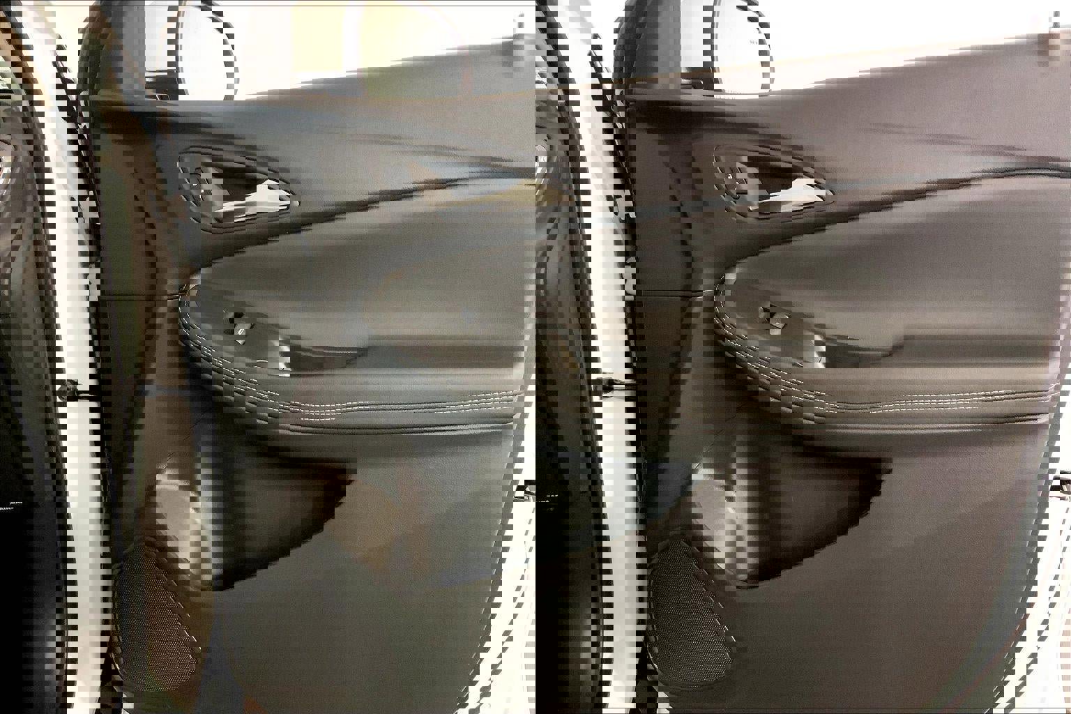 Used 2025 Buick Encore GX Preferred image 25