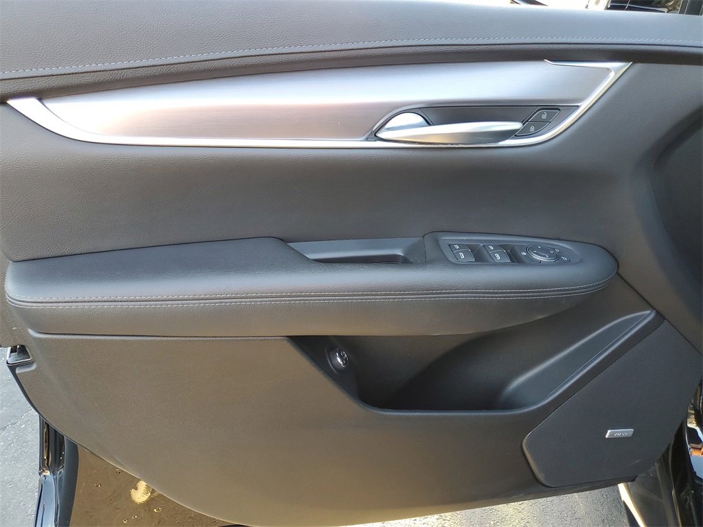 Used 2023 Cadillac XT5 Luxury image 20