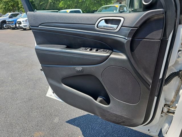 Used 2020 Jeep Grand Cherokee Limited image 31